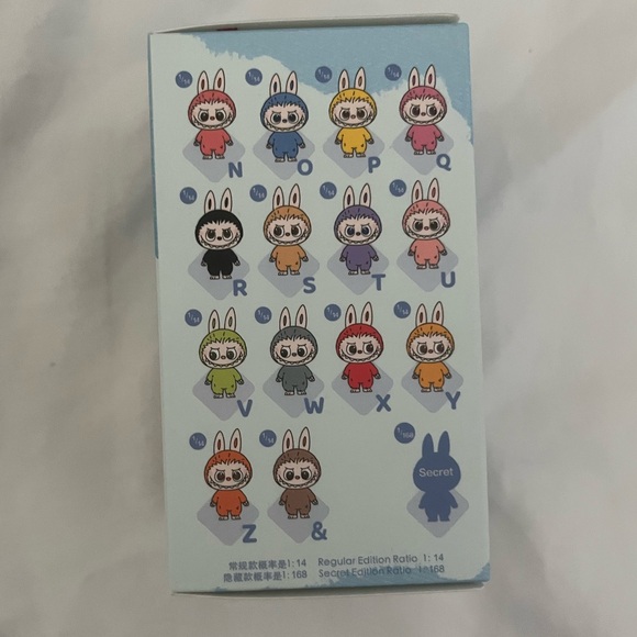 The Monsters Pin For Love Series Vinyl Plush Pendant Blind Box Letter Q Labubu - Picture 5 of 7